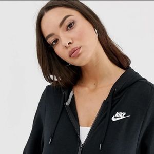 NIKE BLACK ZIP UP HOODIE SIZE XS